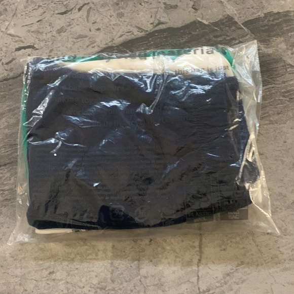 Carter's - 2 Piece Set - Tee & Jogger Pants - Lucky Charmer - 24 months - NWT - Picture 8 of 16